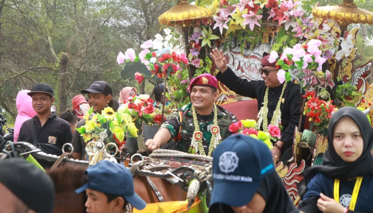 Petik Laut Lampon, Banyuwangi, Ritual Turun-temurun sebagai Ungkapan Syukur Nelayan