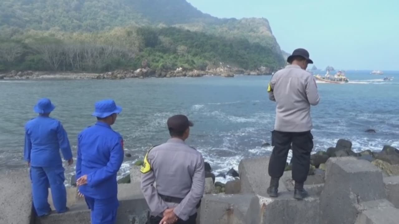 Hilang di Laut, Tak Ada Jejak: Enam Nelayan Ditelan Ombak?
