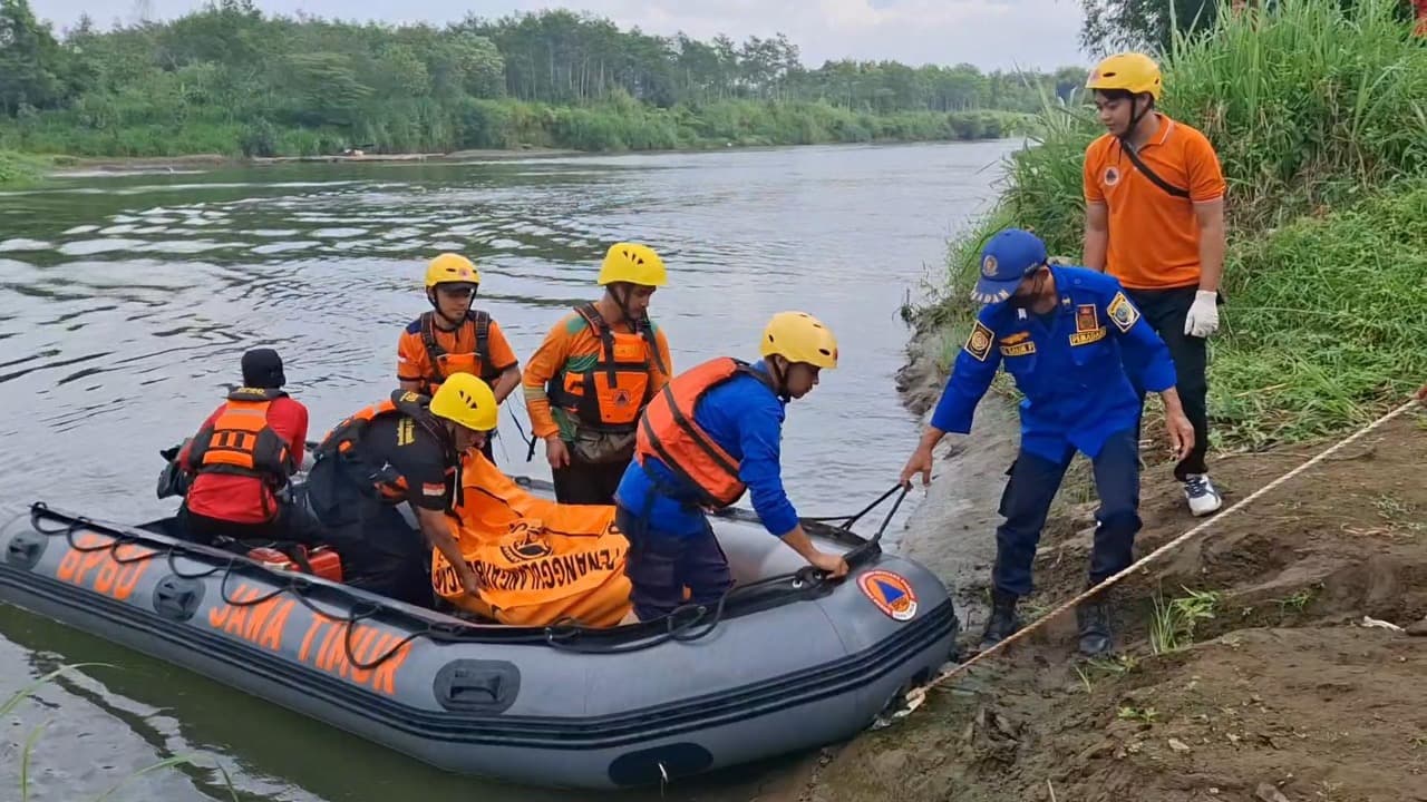 Mayat Perempuan Tanpa Identitas Ditemukan di Sungai Brantas, Tulungagung