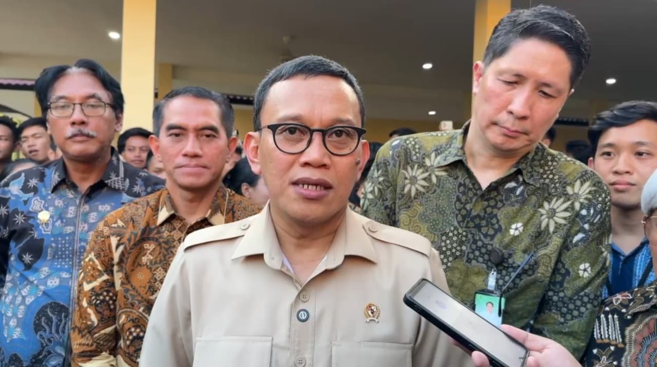 Kunjungi PT PDS Pasuruan, Menteri P2MI Apresiasi Fasilitas dan Program Pelatihan