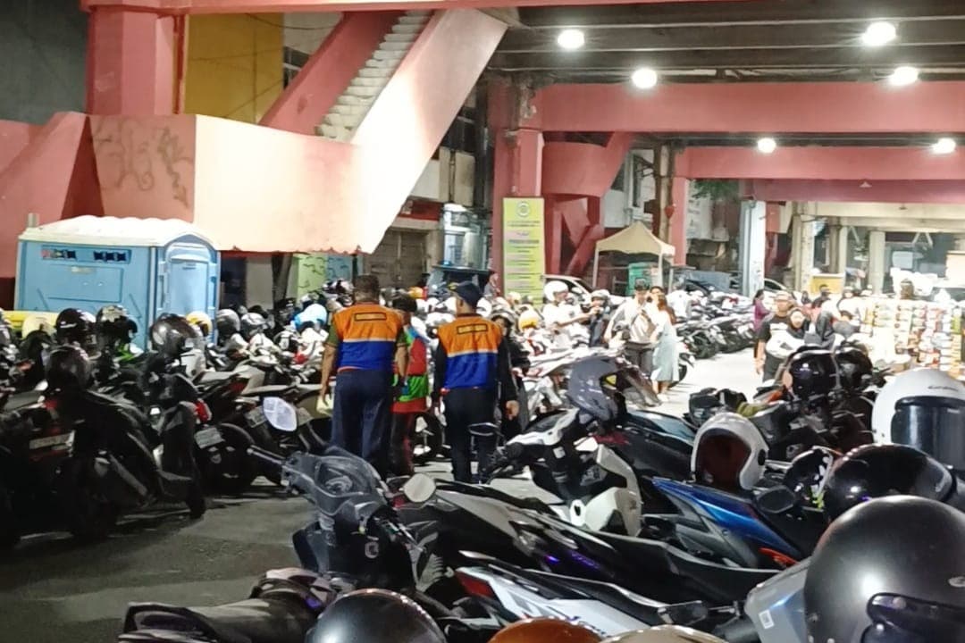 Atasi Kemacetan, Wali Kota Eri Cahyadi Tata Ulang Parkir TJU Jalan Tunjungan