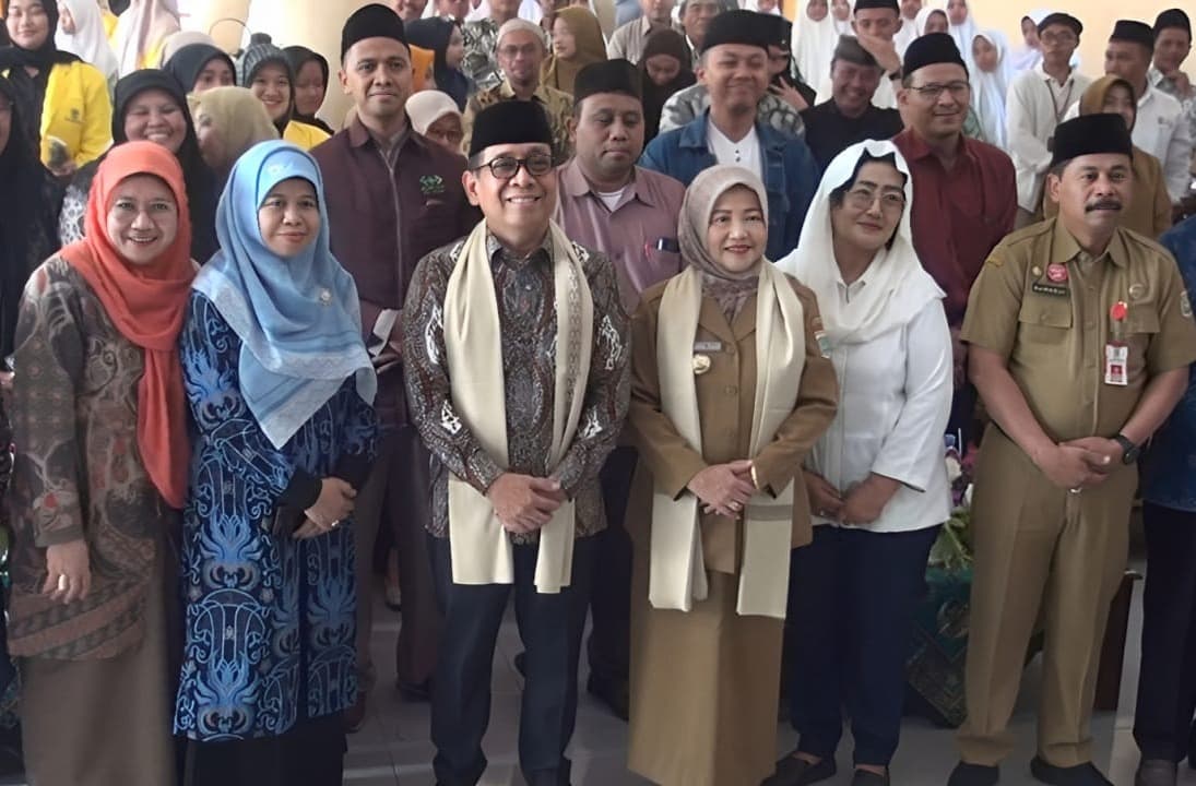 UT Malang Jadi Contoh Pemerataan Pendidikan, Menko PMK: Mahasiswa UT adalah SDM Tangguh