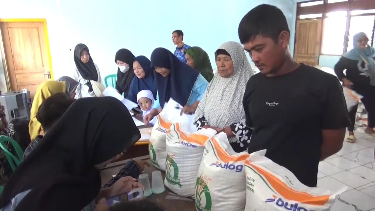 96 Ribu KPM di Ngawi Mulai Terima Bantuan Pangan Beras