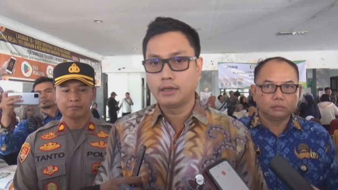 Saat Harga Naik, Warga Jember Dapat Bantuan Beras dari Pemkab