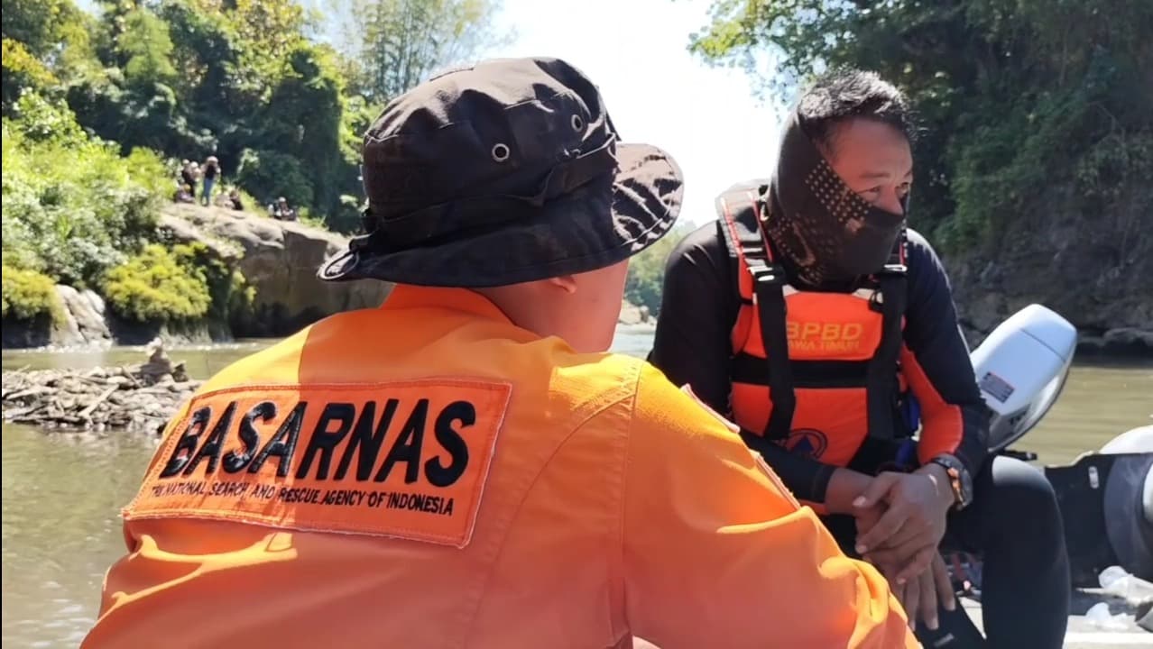 Pelajar MTs Hilang Diduga Tenggelam Saat Mancing, Tim SAR Sisir Sungai Sampean