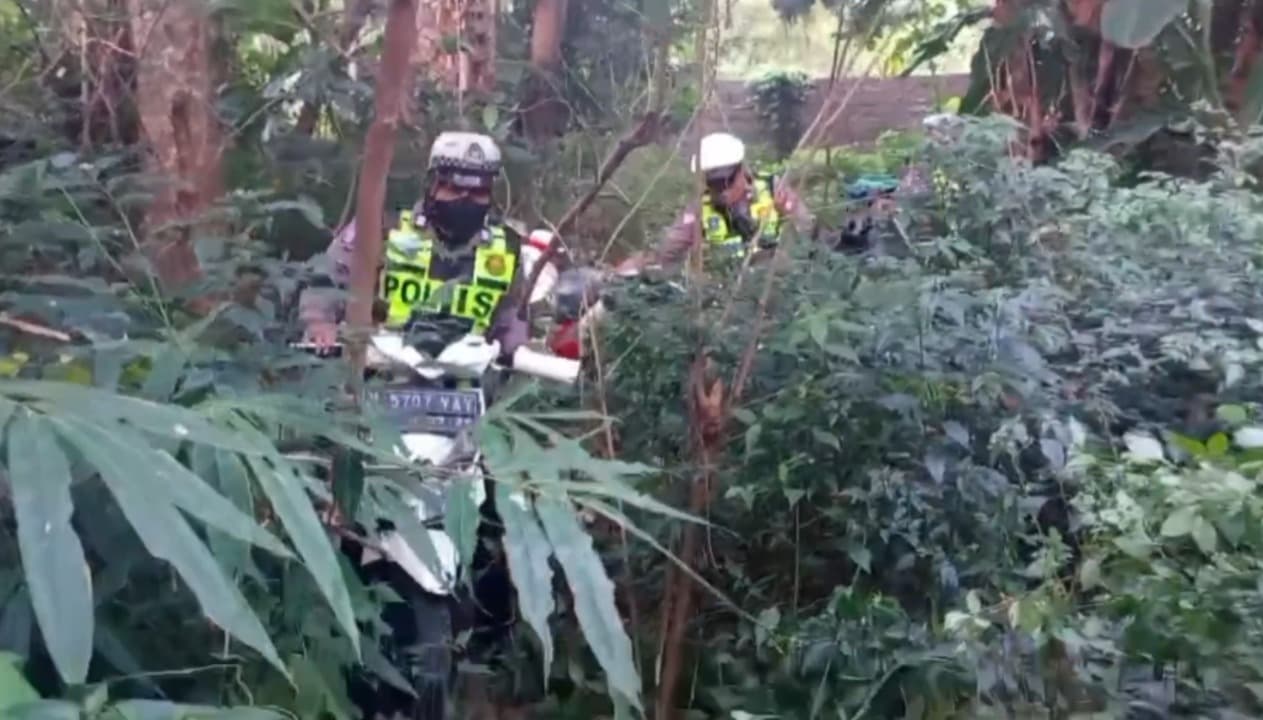 Belasan Motor Disembunyikan di Semak-semak, Diduga Hindari Razia Polisi