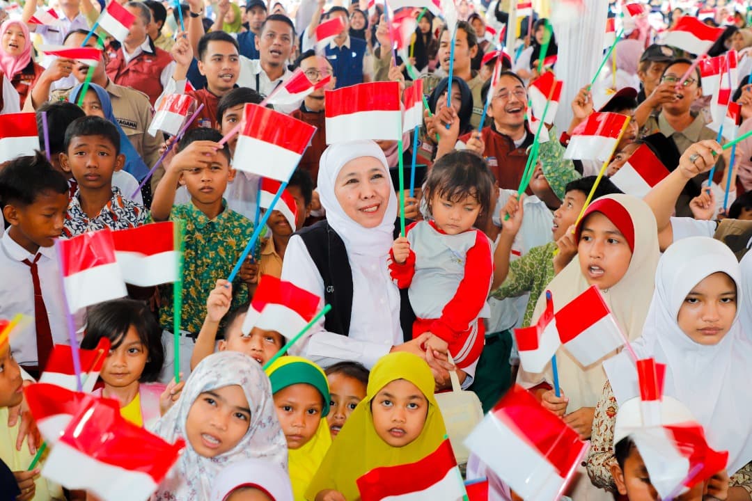 Peringati HAN 2025 di Kota Pasuruan, Gubernur Khofifah: Bahagiakan Anak-Anak