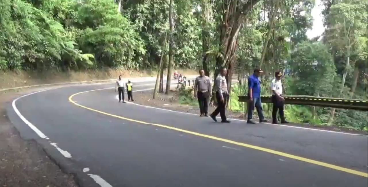 Jalur Gunung Gumitir Jember-Banyuwangi Ditutup Hingga 24 September