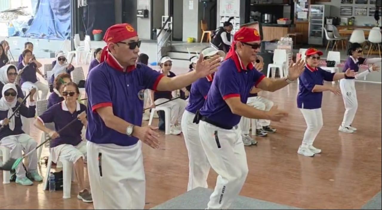 Komunitas Senam Tai Chi dan Senam Bio Energy Medical Chi-Kung Turut Viralkan Tari Pacu Jalur