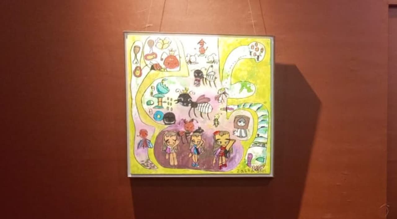 Pelukis Cilik, Azzahra Adiva Gelar Pameran Tunggal di Galeri Merah Putih Surabaya