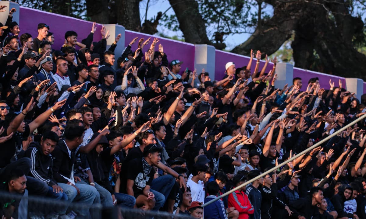 Persikmania Optimistis Persik Bisa Tembus 5 Besar Super League 2025/2026