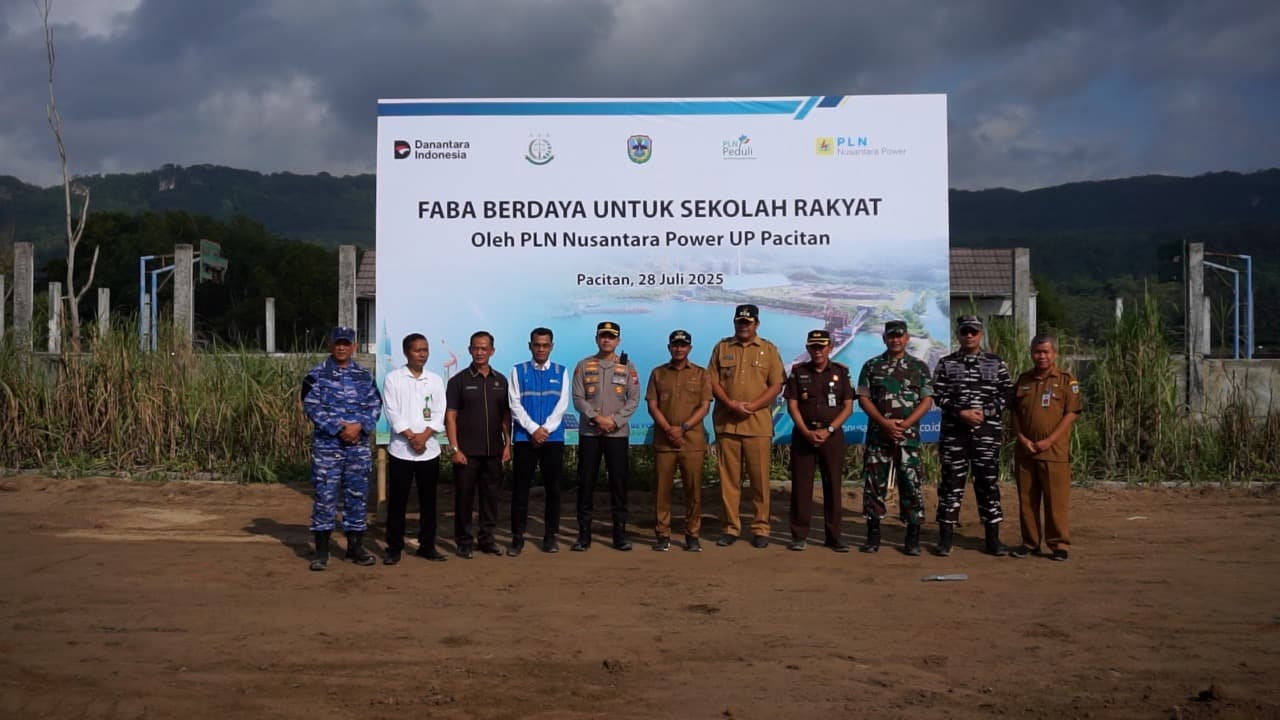 Kejari Pacitan Gandeng PLN NP UP Salurkan CSR FABA Untuk Pembangunan Sekolah Rakyat