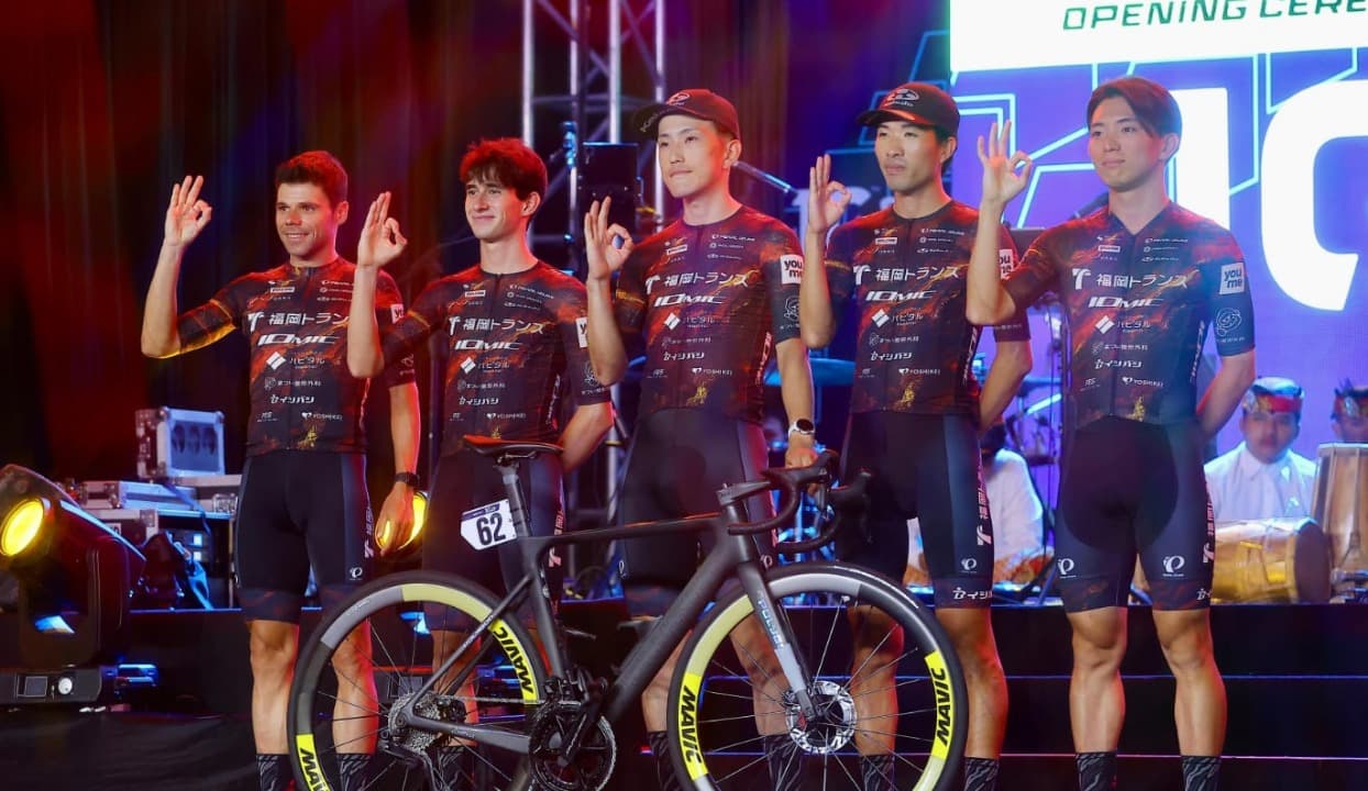 Resmi Dimulai, Tour de Banyuwangi Ijen 2025 Diramaikan Para Juara Nasional Masing-Masing Negara