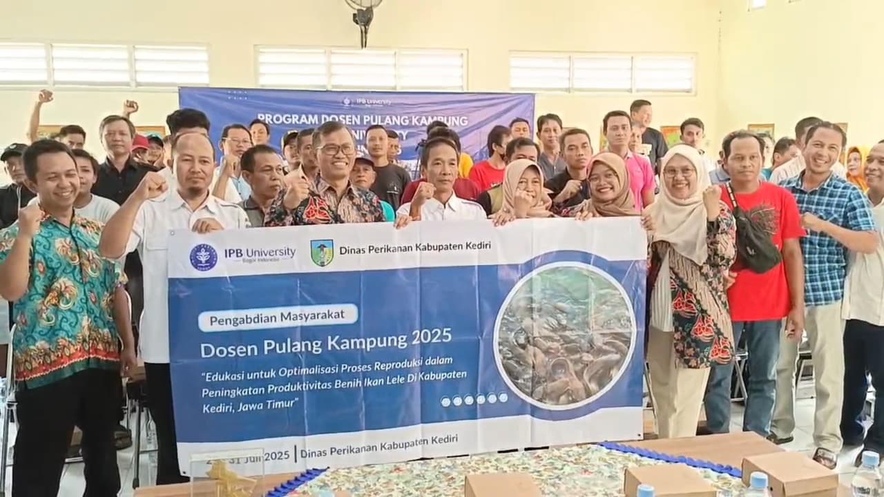 Gandeng Dosen IPB, Pemkab Kediri Tingkatkan Produktivitas Benih Ikan Lele di Musim Kemarau