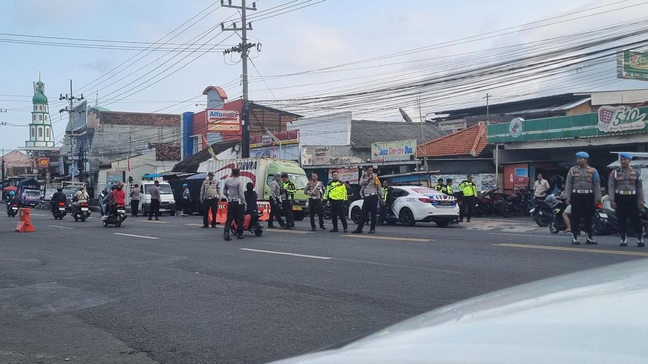 Ditlantas Polda Jatim Siapkan Buffer Zone Urai Kepadatan di Jalur Situbondo-Banyuwangi