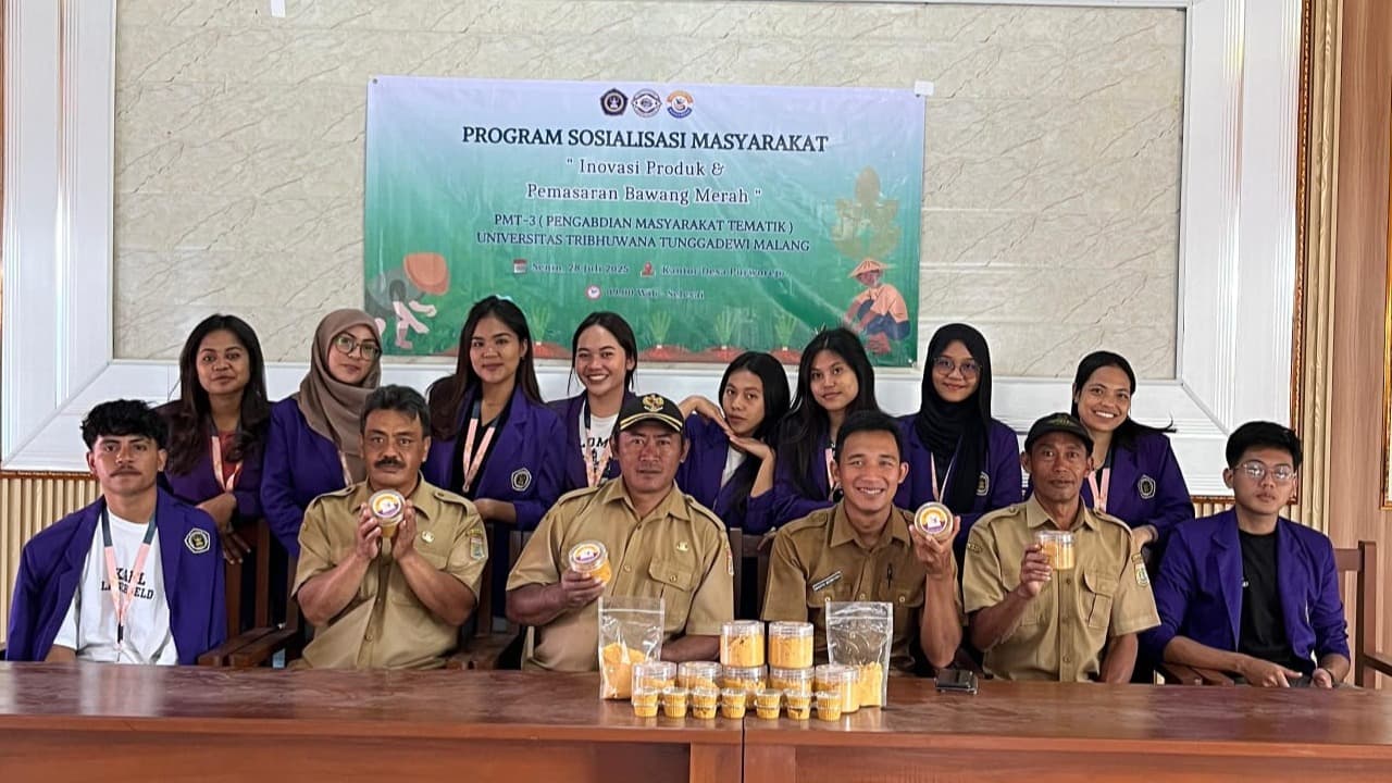 Atasi Anjloknya Harga, Mahasiswa UNITRI Sulap Bawang Merah Jadi Abon Gurih