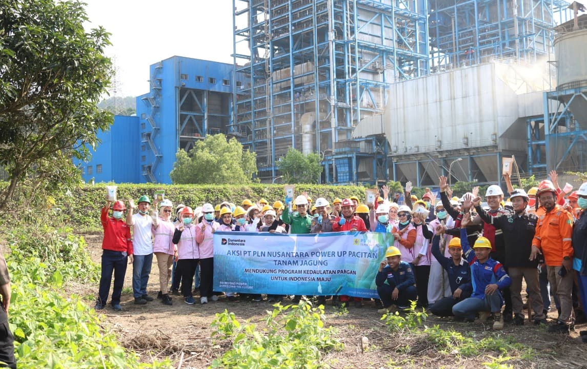 PLN NP UP Pacitan Ajak Hijaukan Lingkungan Lewat Program Juragan