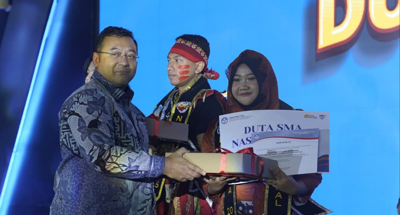 Pelajar Mojokerto Raih Gelar Duta SMA Nasional 2025
