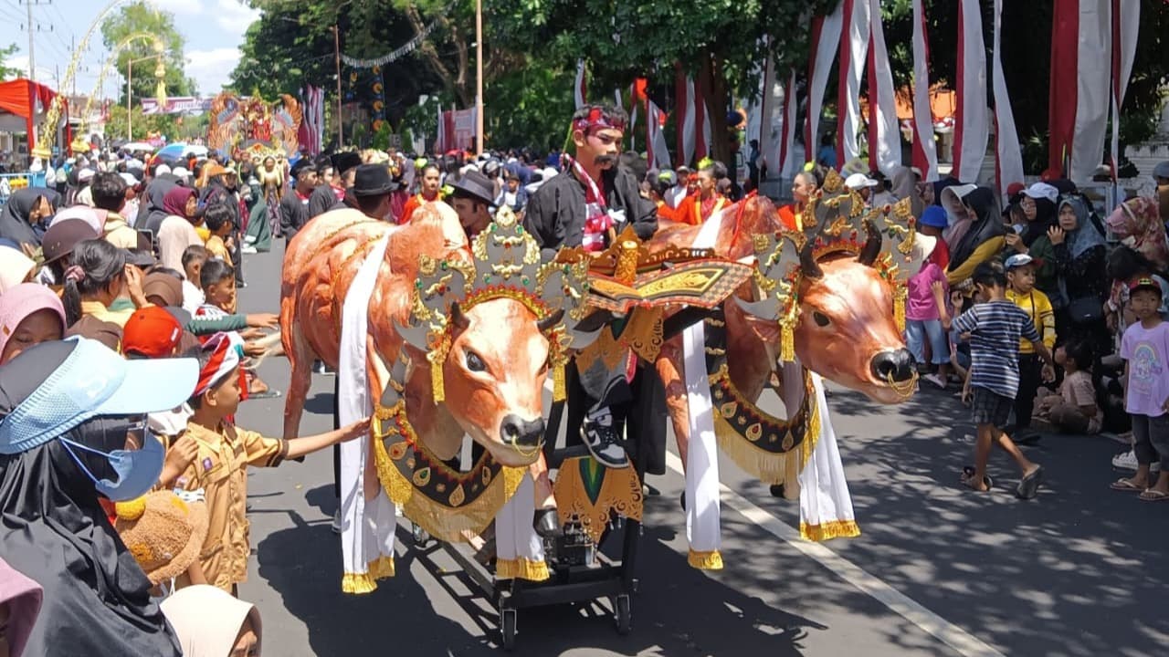 Keragaman Budaya Nusantara Tampil Dalam Karnaval Kebangsaan Banyuwangi