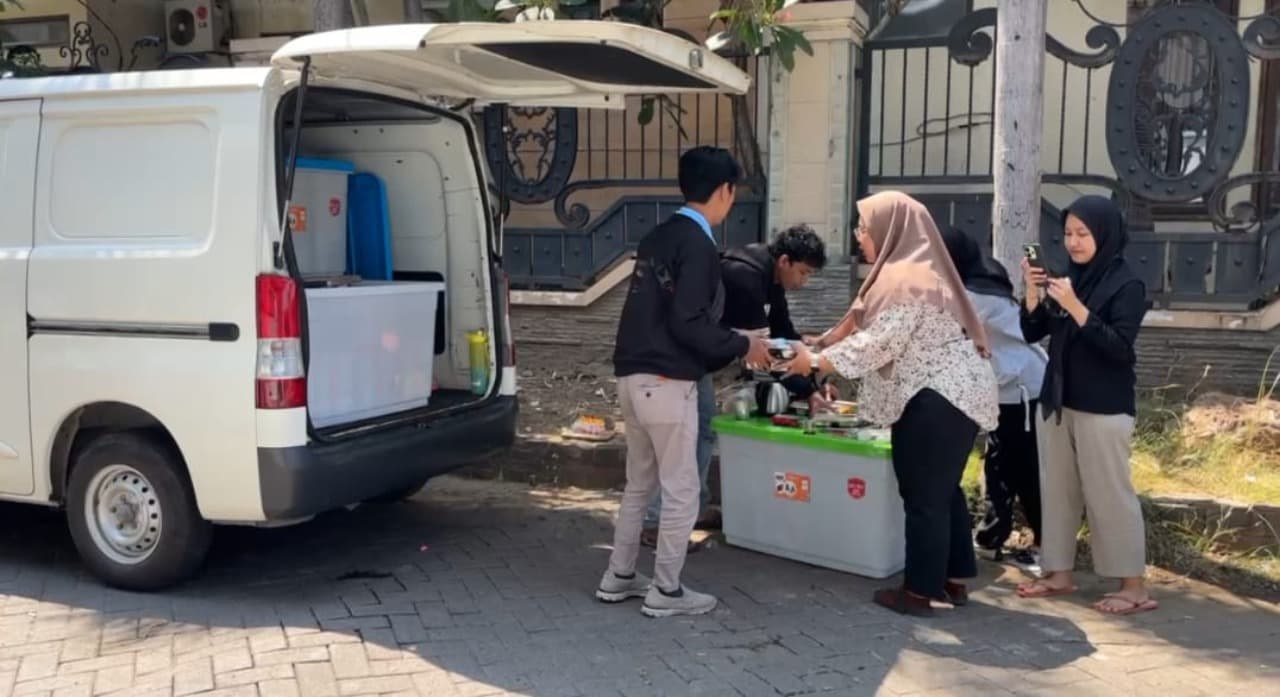 3001 Siswa dari 7 Sekolah di Sidoarjo Batal Menerima Makanan Program MBG