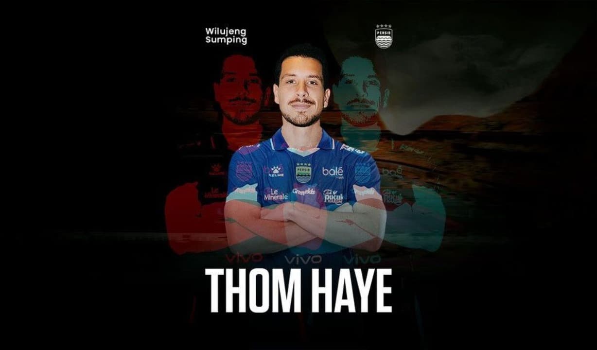 Thom Haye Resmi Merapat ke Persib Bandung dengan Status Bebas Transfer