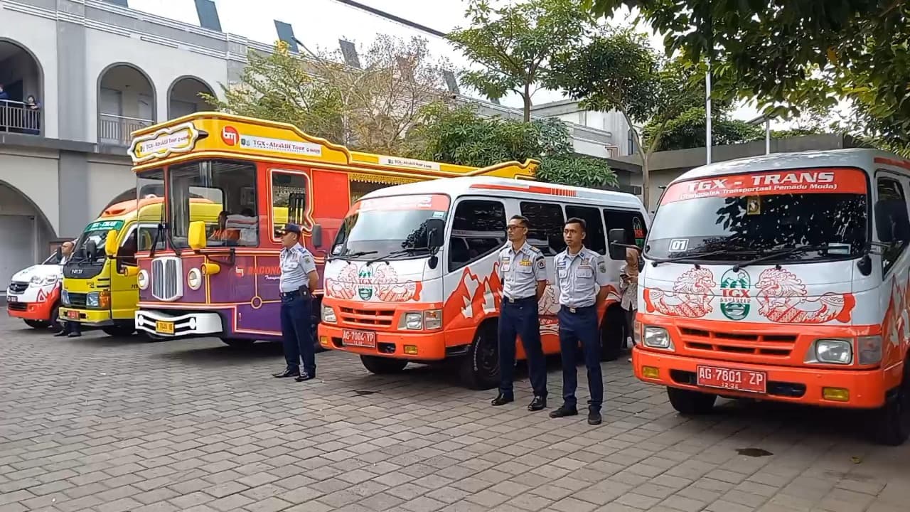 Pemkab Trenggalek Luncurkan "Trans Trenggalek" untuk Dongkrak Layanan Wisata