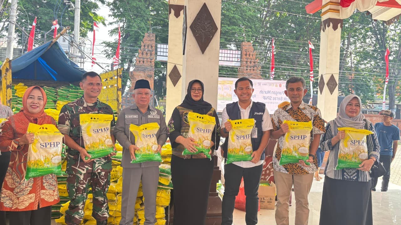 Stabilkan Harga Beras, Pemkab-Bulog Mojokerto Gelar Gerakan Pangan Murah