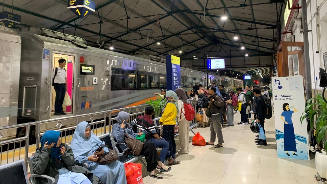 Libur Maulid Nabi, Stasiun Kediri Catat Lonjakan Penumpang Hampir 9.500 Orang