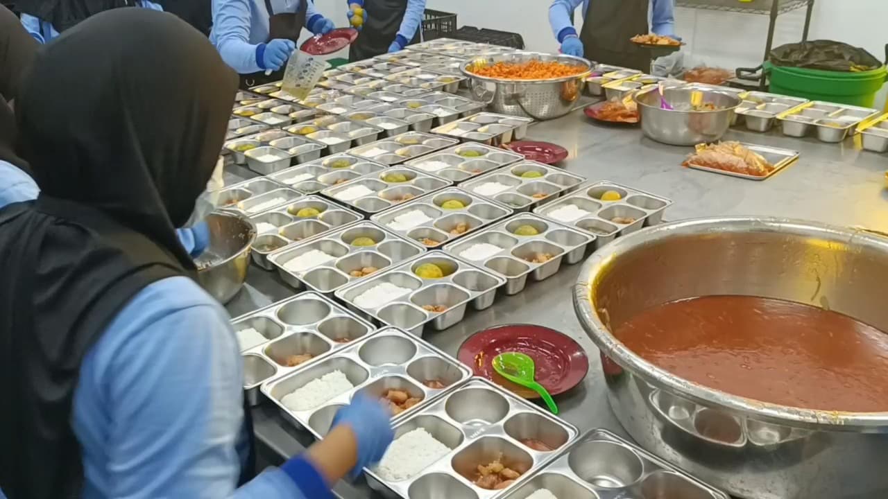 Komunitas Peternak Blitar Dirikan Dapur Umum Dukung Program Makan Bergizi Gratis