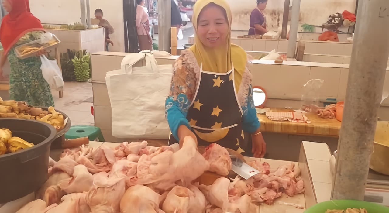 Sudah Sepekan Naik, Harga Ayam di Magetan Sentuh Rp35 Ribu