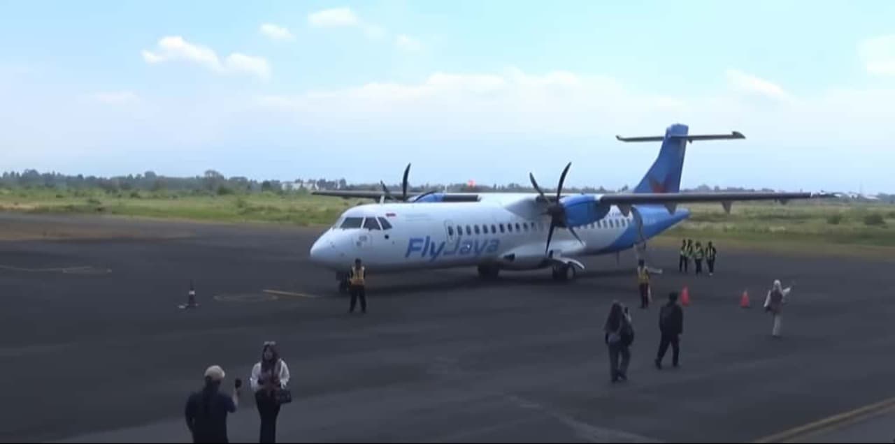 Penerbangan Perdana Rute Jember–Jakarta Ditunda Hingga 23 September