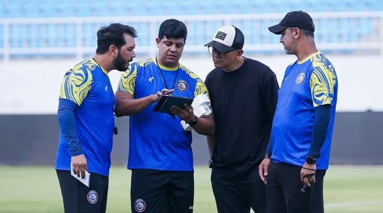 Arema FC Bertekad Bangkit Lawan Persib Bandung