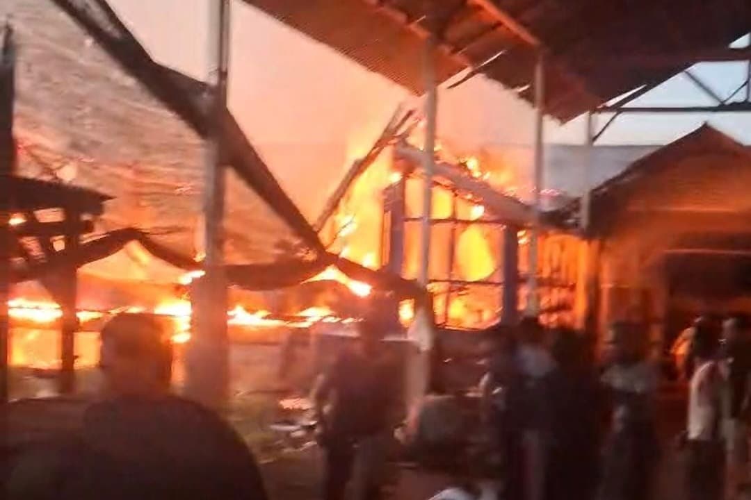 Kandang Ayam Terbakar, 4.000 Ekor Mati Terpanggang, Kerugian Capai Rp500 Juta