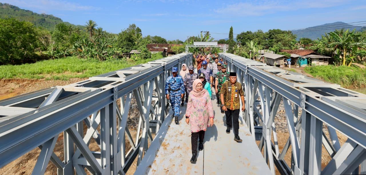 Pengerjaan Jembatan Sungailembu Rampung, Aktivitas Warga di Tiga Desa Pesanggaran Banyuwangi Kembali Normal