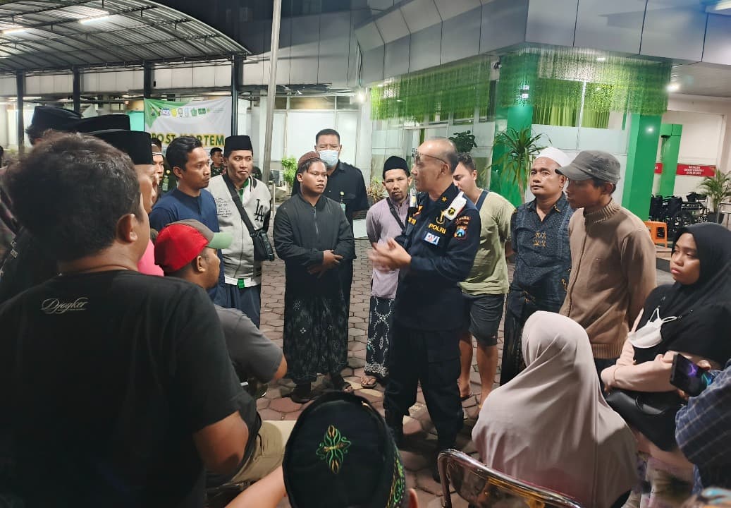 Dua Jenazah Ditemukan, Keluarga Mulai Datangi RSI Siti Hajar