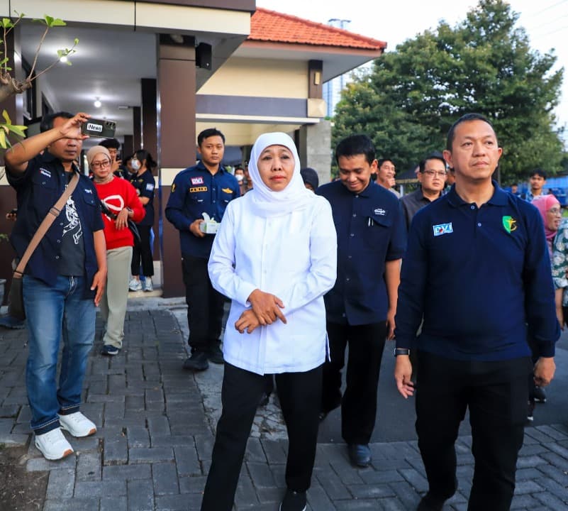Wali Santri Protes, Gubernur Khofifah Beri Ruang Ikuti Proses Evakuasi Korban