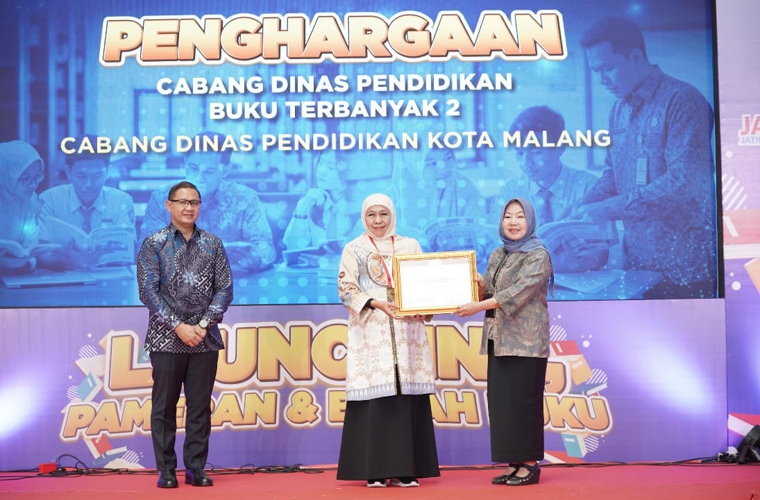 Dindik Jatim Raih Rekor MURI untuk 1.580 Judul Buku Terbaru Karya Insan Pendidikan