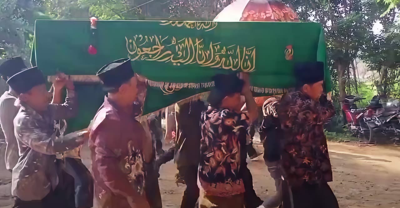 Tragedi Musala Al Khoziny: Tiga Santri Bangkalan Teridentifikasi, Dua Telah Dimakamkan