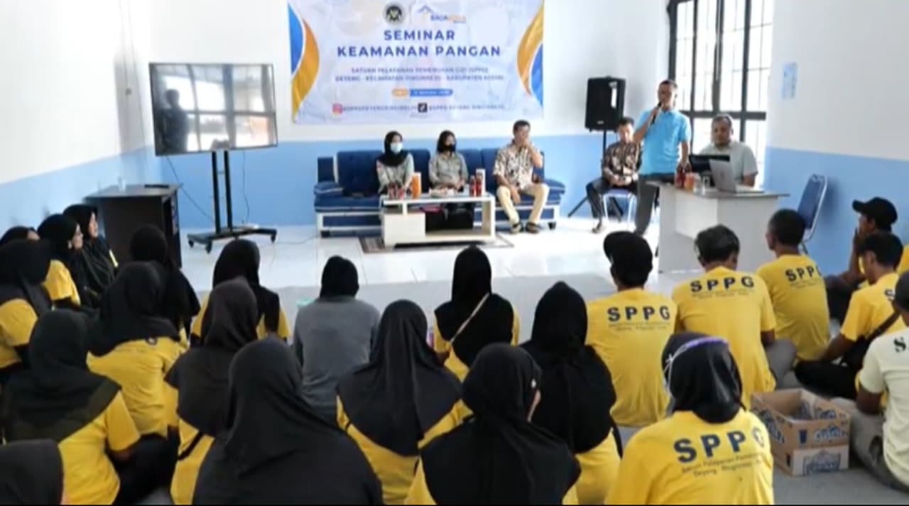Dukung Program MBG, Puluhan Relawan SPPG Kediri Ikuti Seminar Keamanan Pangan
