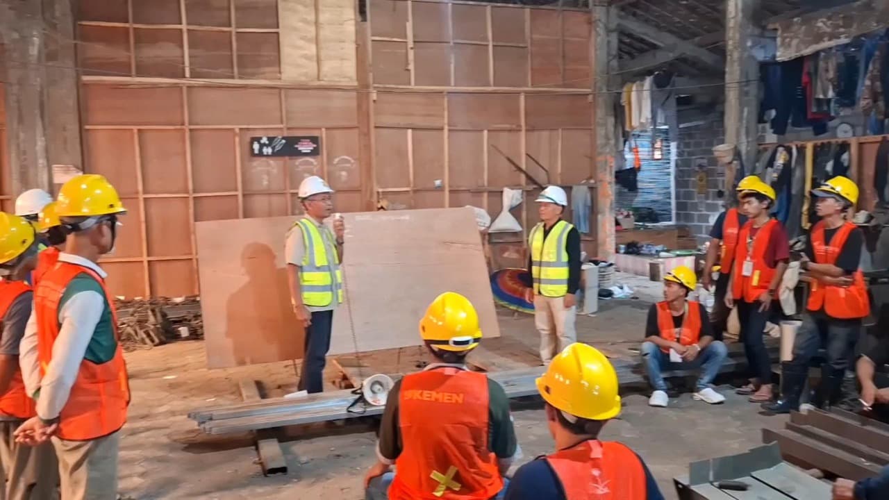 Kementerian PU Beri Pelatihan Konstruksi ke 107 Santri Lirboyo