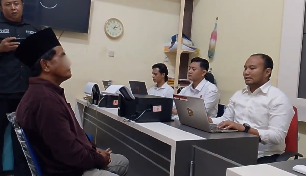 Pelaku Pembacokan Pegawai SPBU Menyerahkan Diri ke Polisi