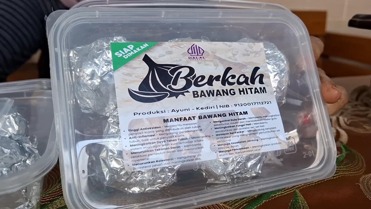 Kisah Sukses Ibu Rumah Tangga Kediri Bangun Usaha Bawang Lanang Sejak Pandemi