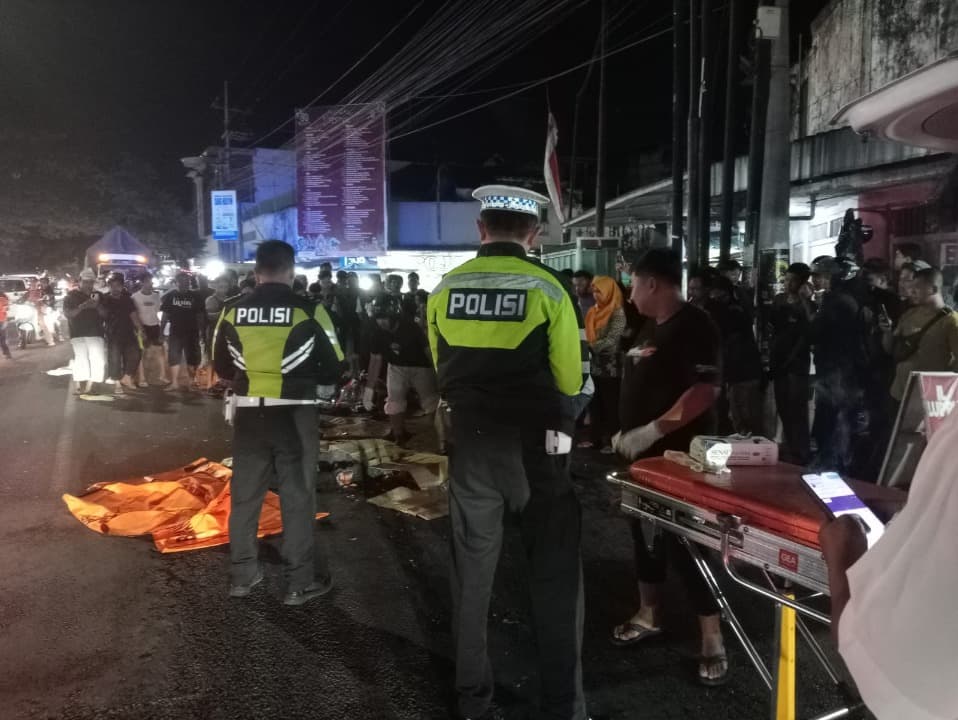 Pengendara Motor di Banyuwangi Tewas Terlindas Truk Gandeng
