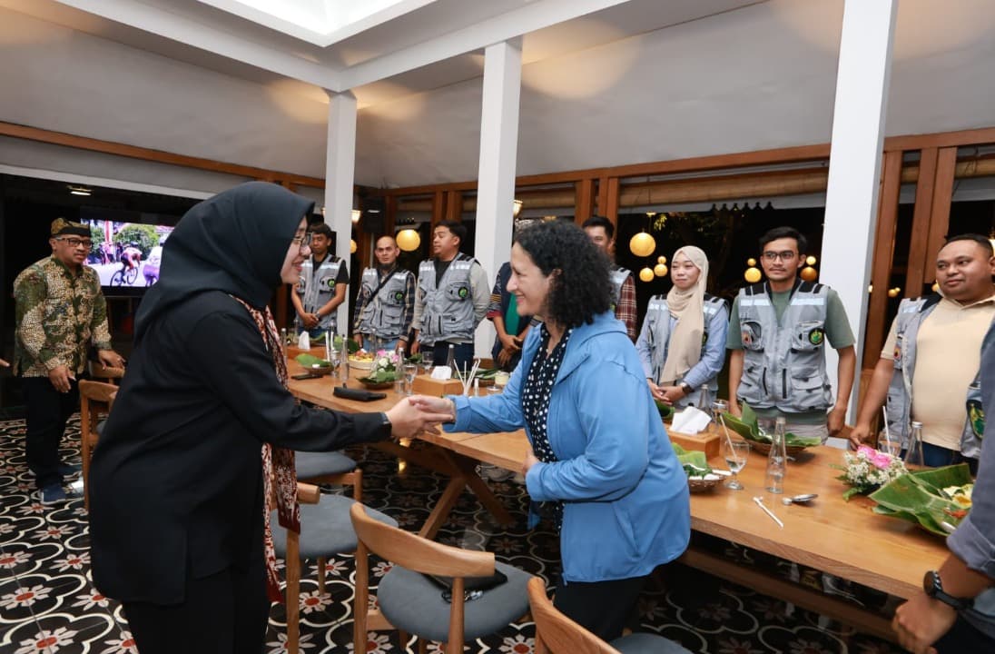 Geolog Australia dan Indonesia Teliti Geopark Ijen, Bupati Ipuk: Banyuwangi Jadi Ruang Belajar