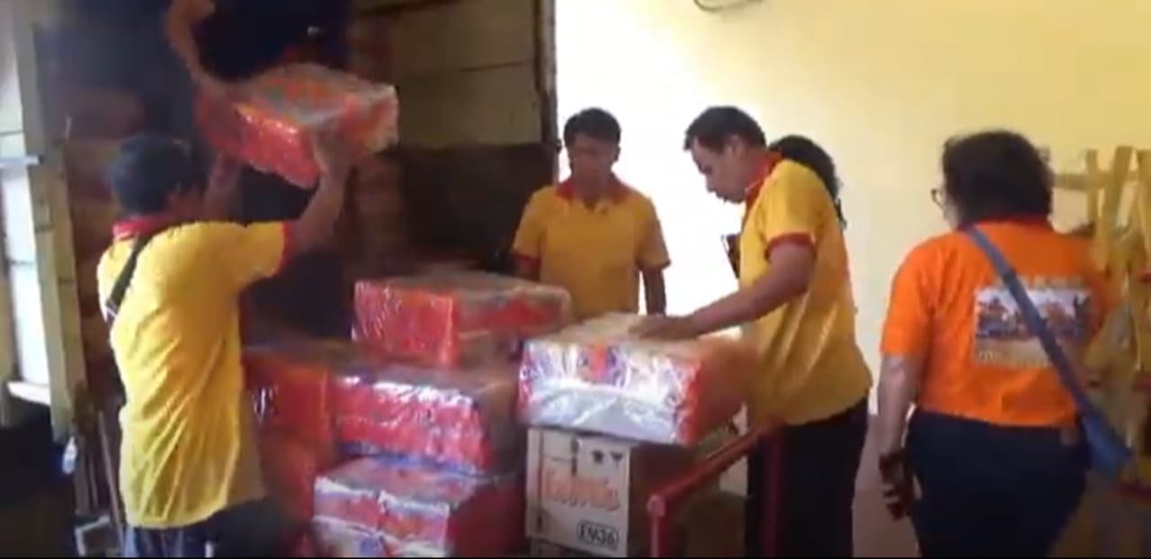 Klenteng Tjoe Tik Kiong Salurkan Bantuan ke Lumajang