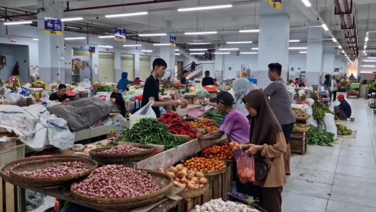 Jelang Nataru, Harga Kebutuhan Pokok di Ponorogo Mulai Menanjak Naik