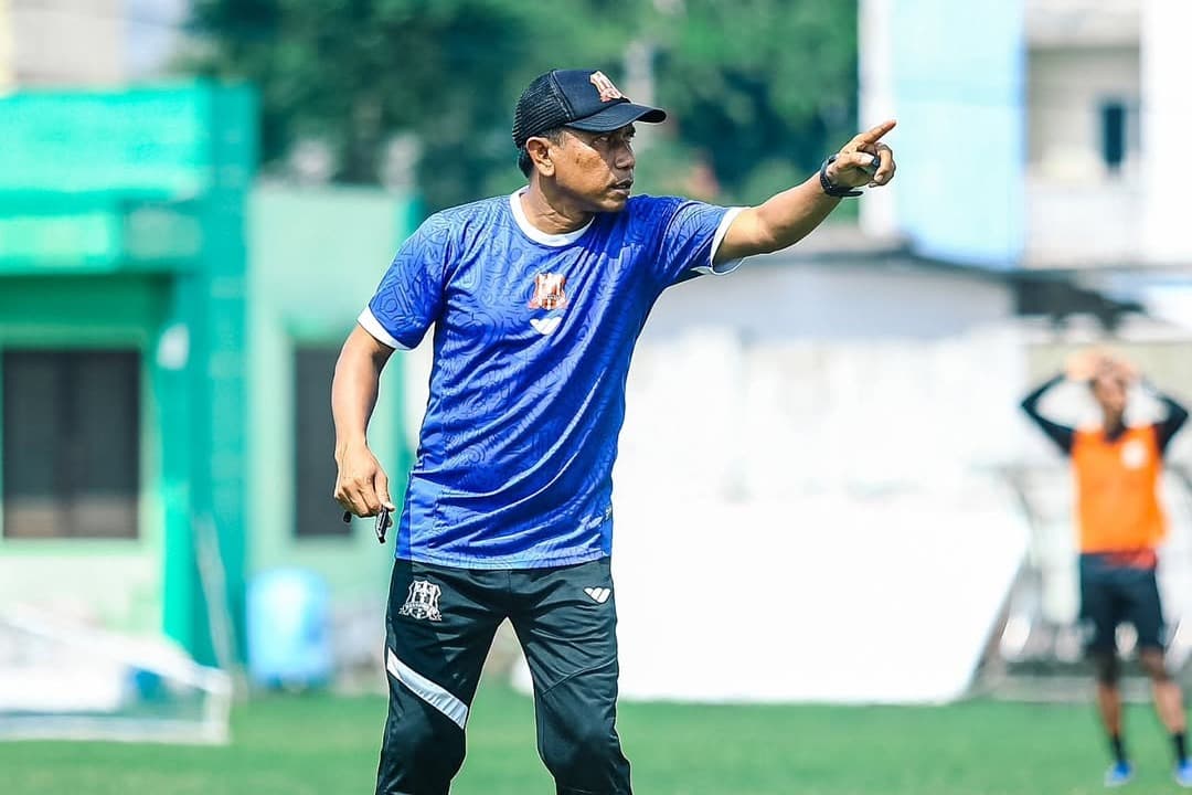 Deltras FC Tingkatkan Daya Tahan Pemain dengan Latihan di Pasir