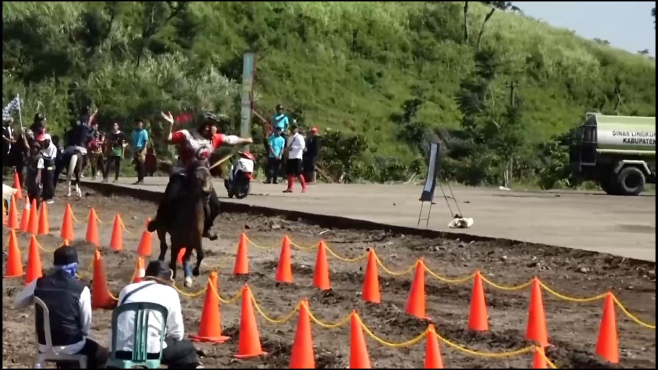 Gunung Kelud Jadi Venue Ajang Pertarungan 230 Atlet Panahan Berkuda se-Indonesia
