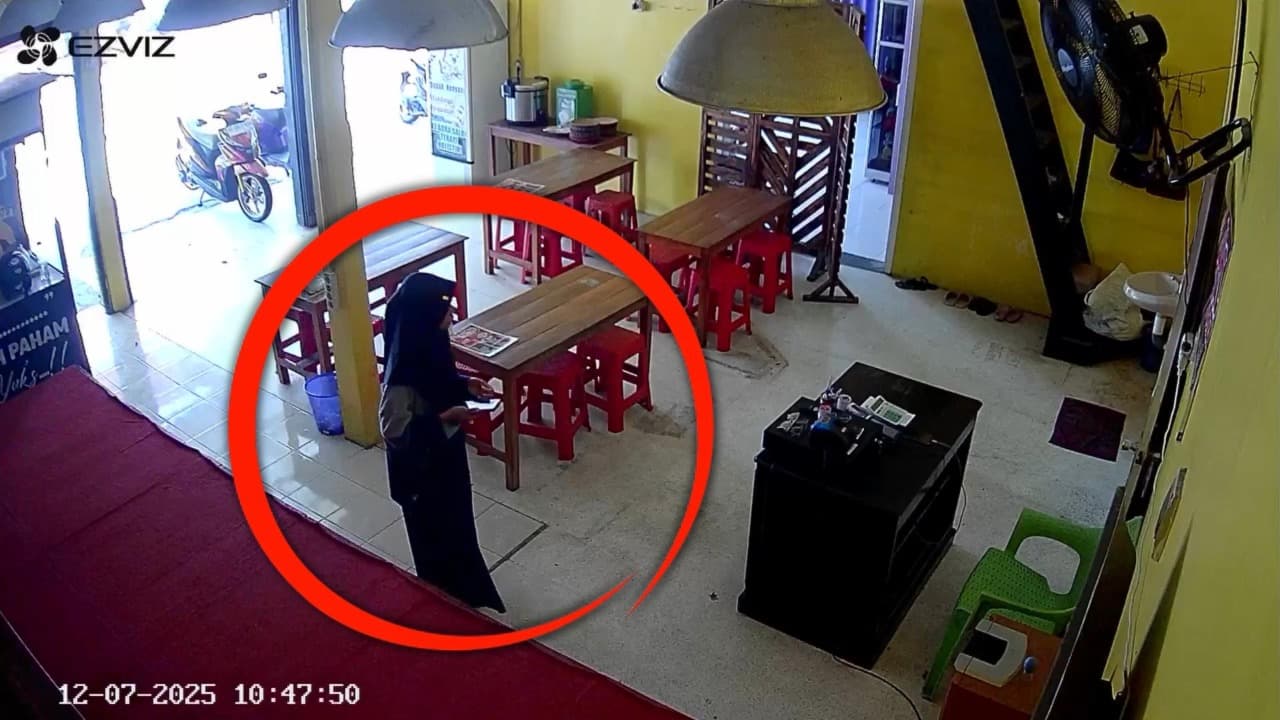 Warung Lalapan di Kota Blitar Disatroni Maling, Aksi Pencurian Terekam CCTV