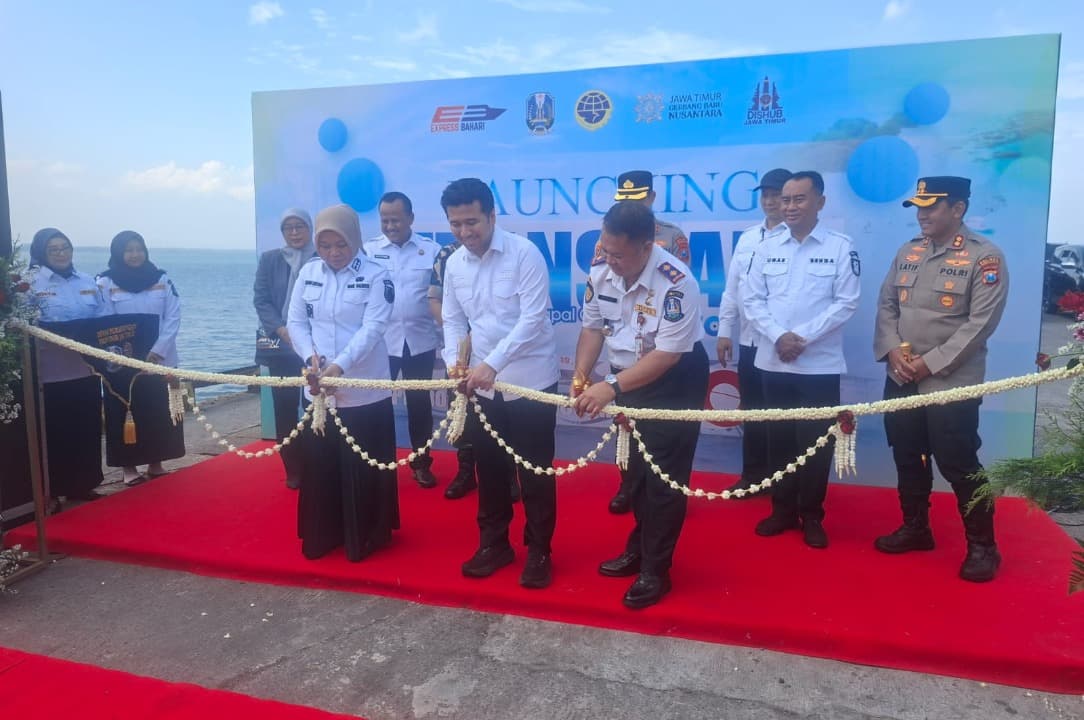Kapal Cepat Trans Laut Beroperasi, Dukung Konektivitas Ekonomi Kawasan Tapal Kuda - Madura